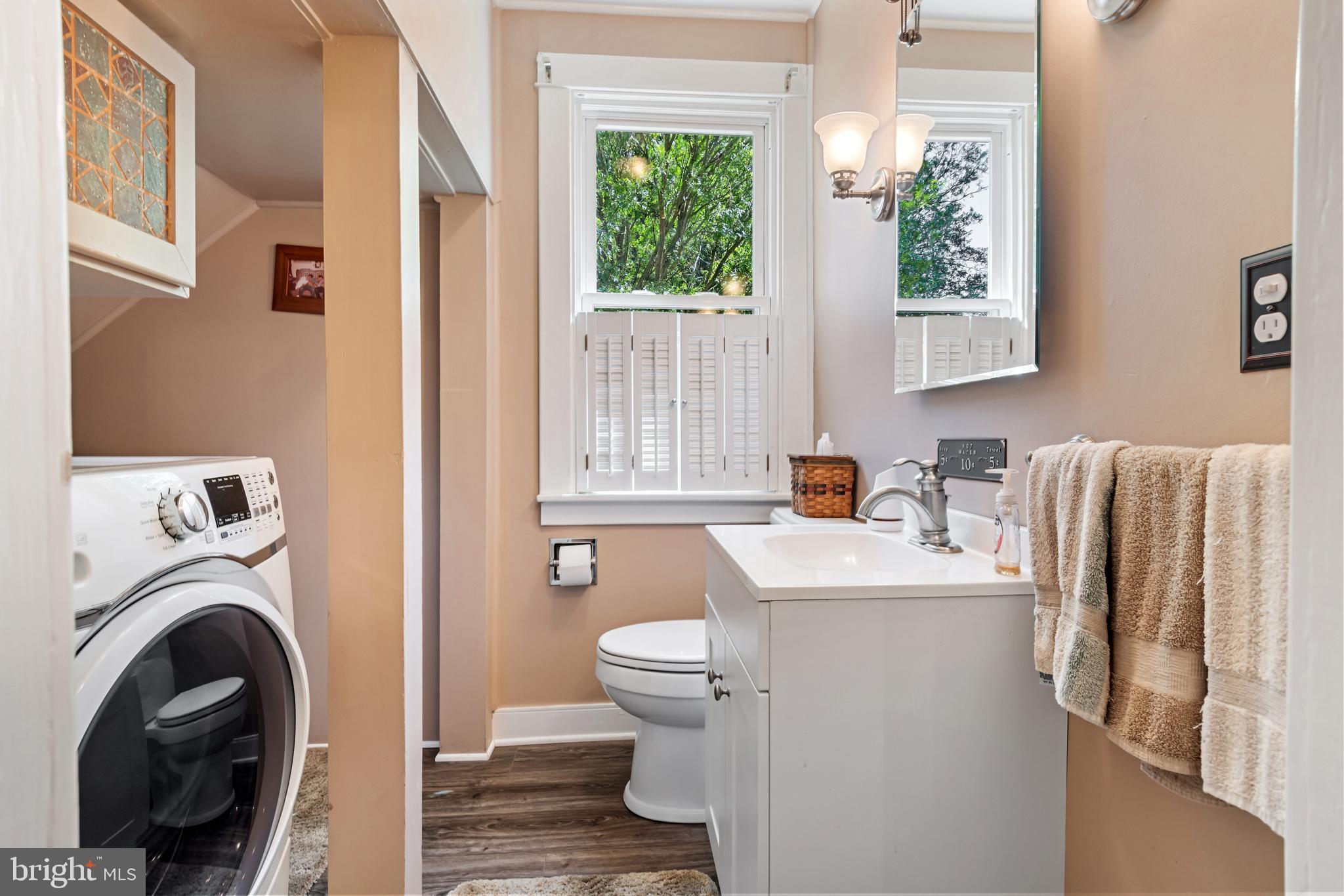 STILL POND - Residential