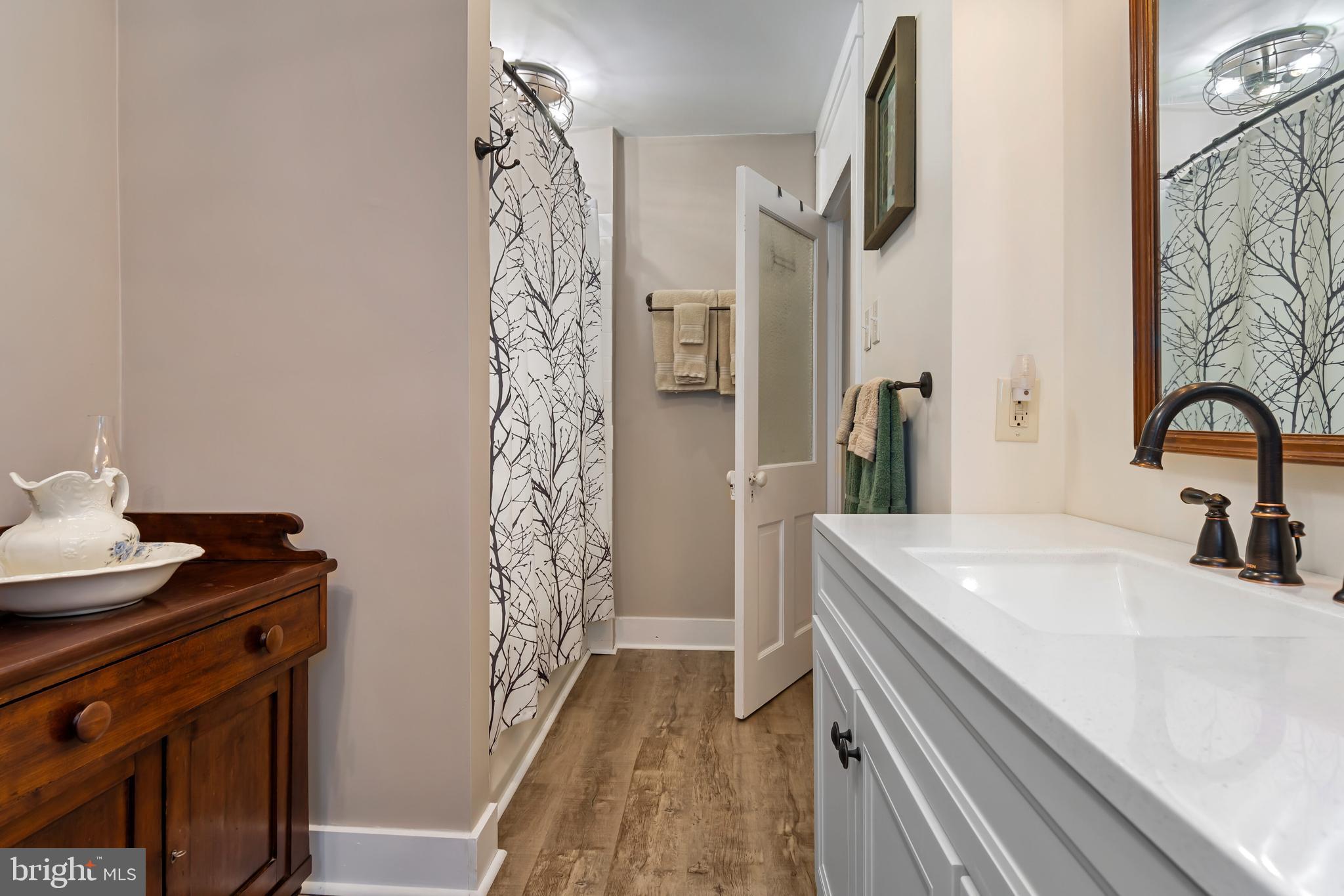 STILL POND - Residential