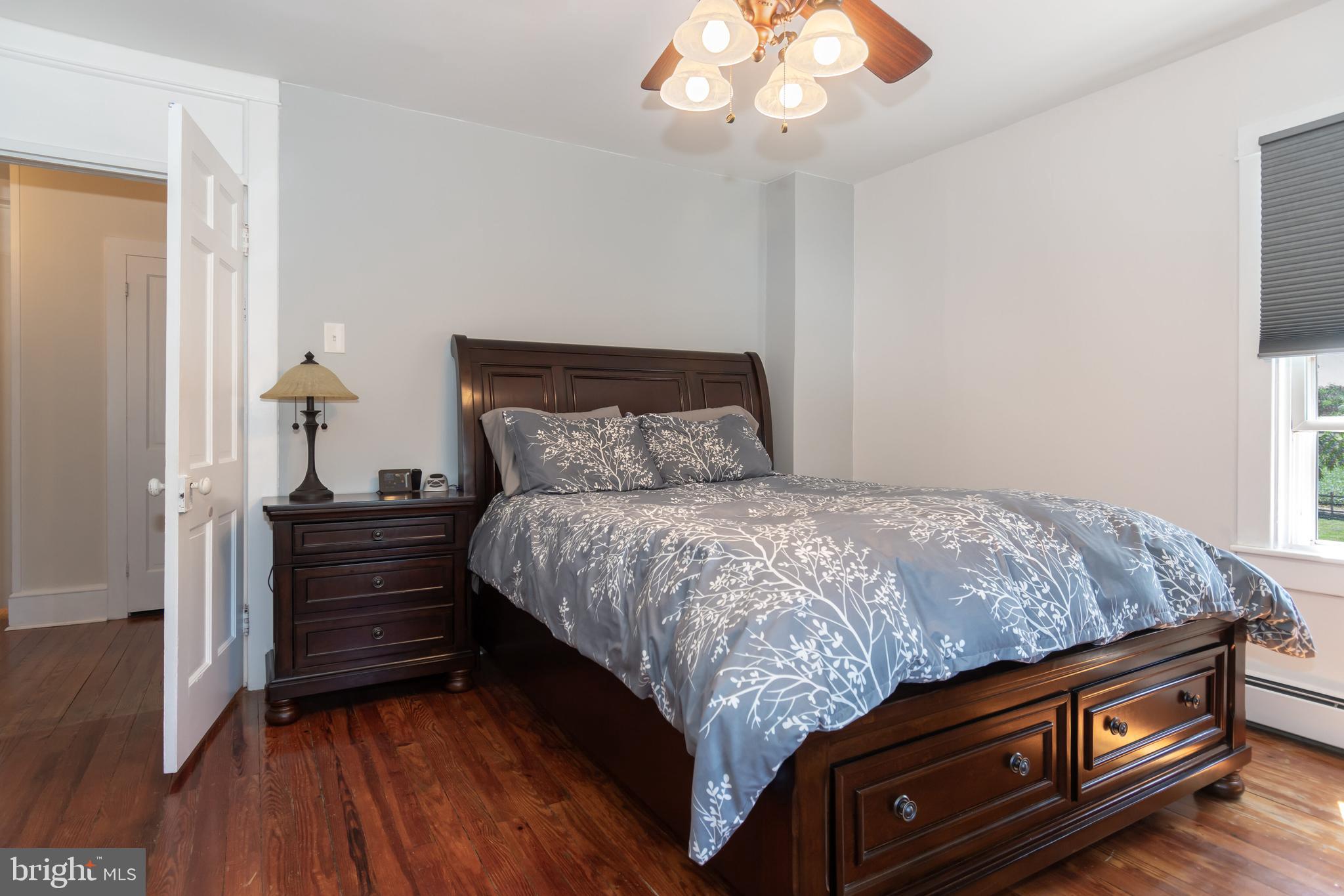 STILL POND - Residential