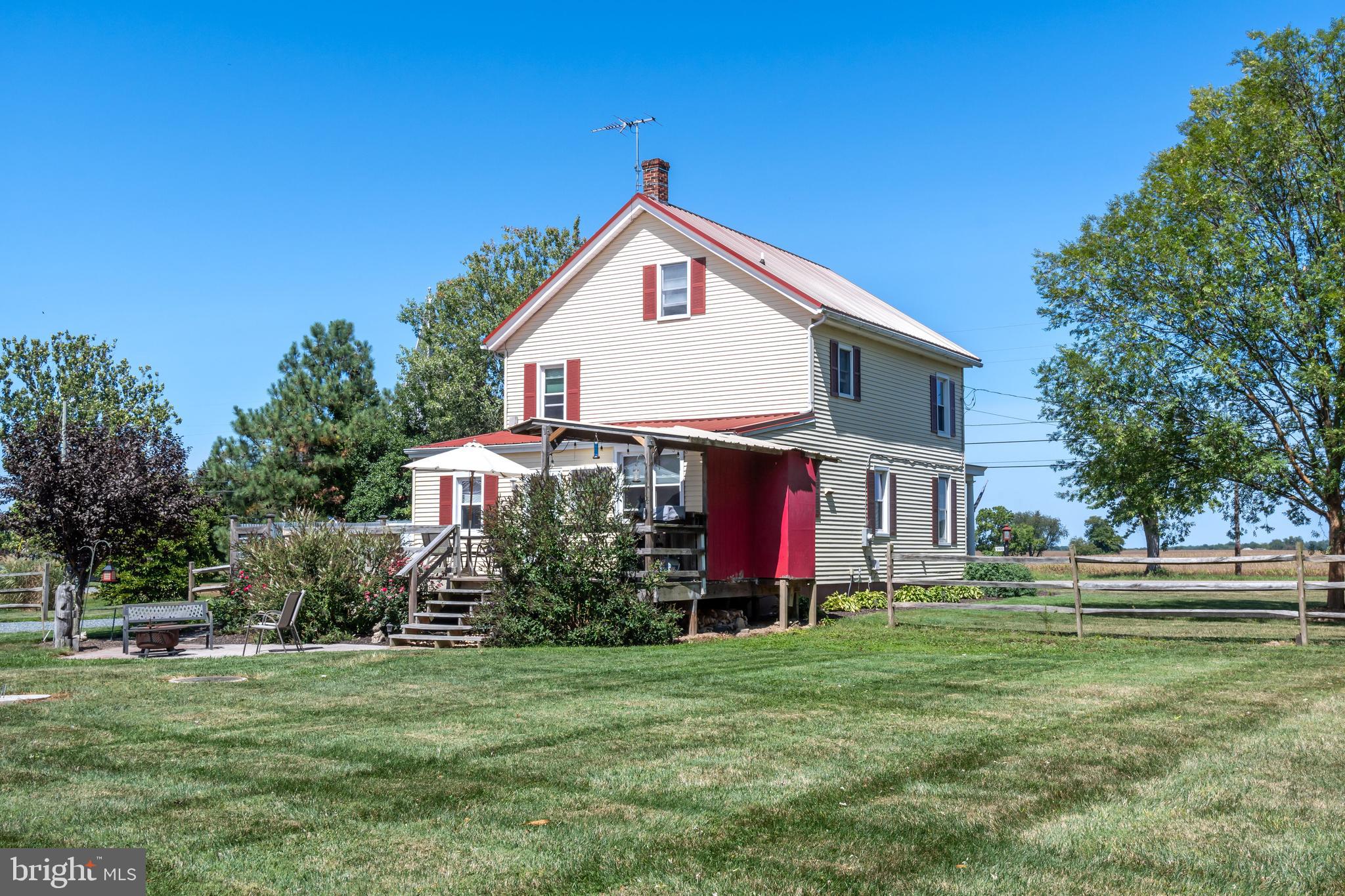STILL POND - Residential