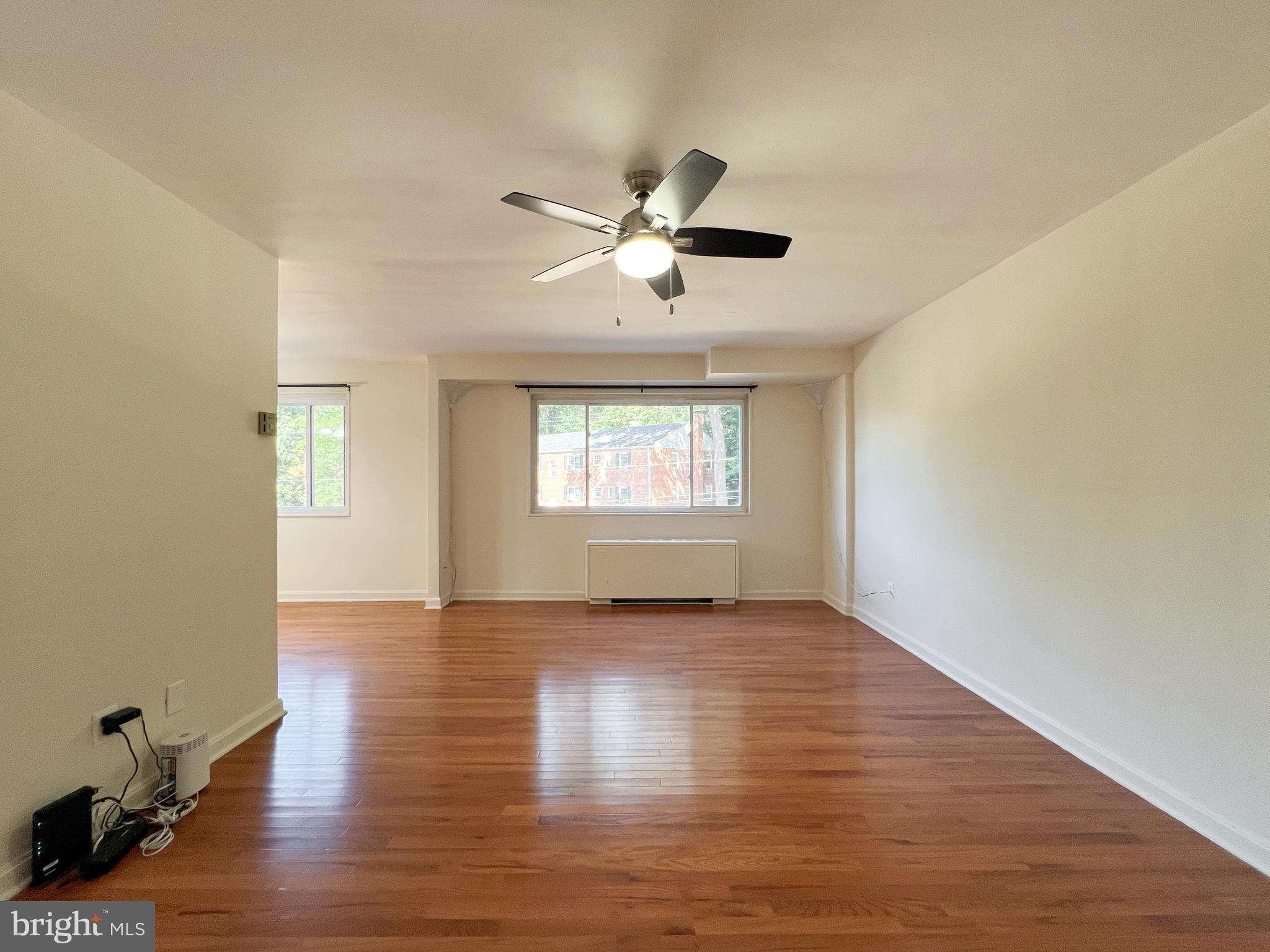 KENWOOD HOUSE - Residential Lease