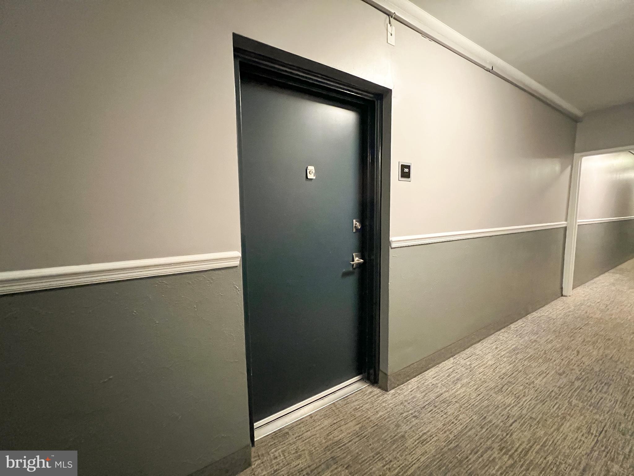 KENWOOD HOUSE - Residential Lease