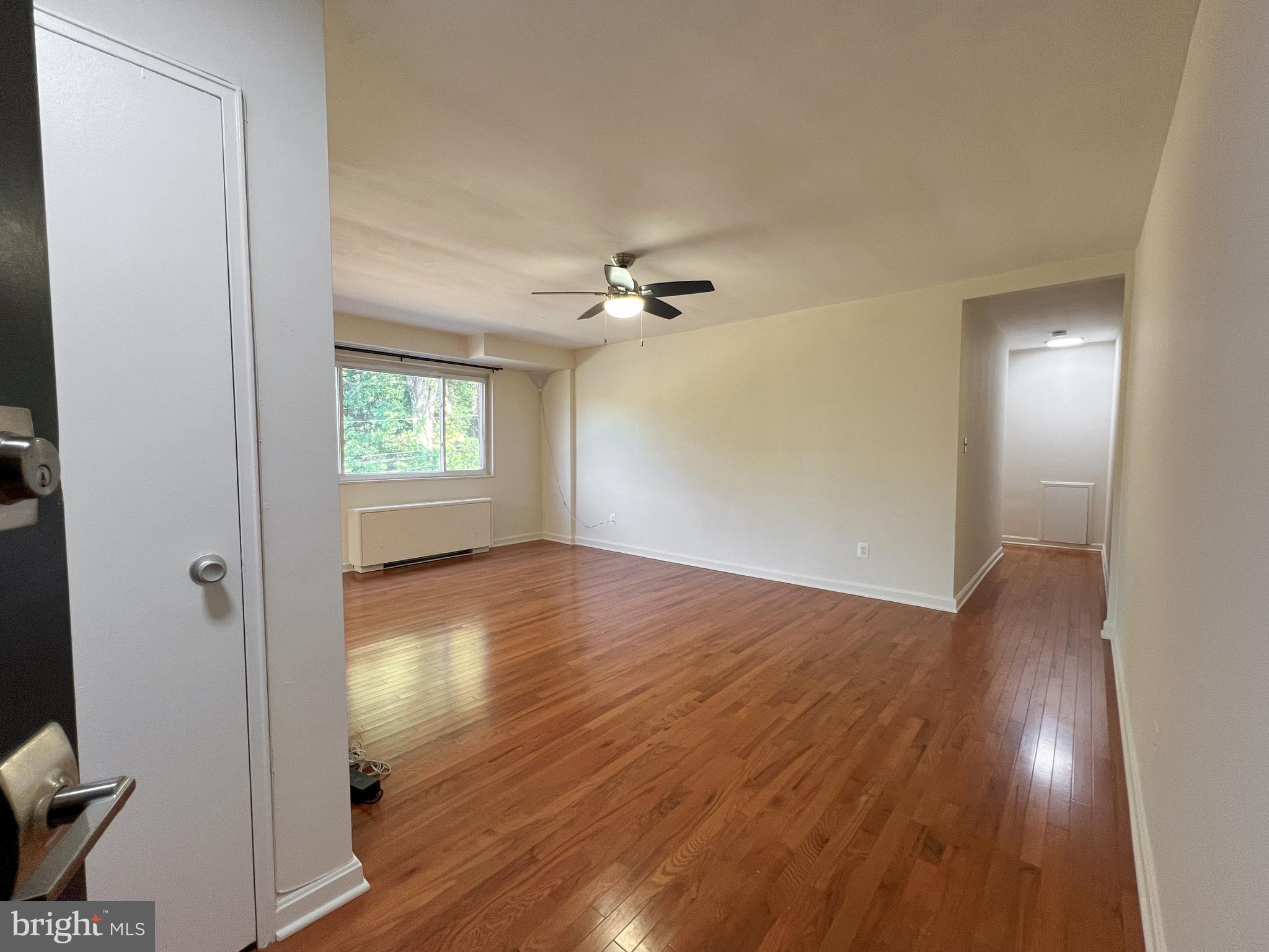 KENWOOD HOUSE - Residential Lease