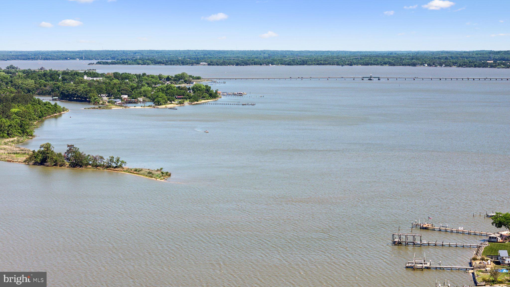 GOLDEN BEACH - Residential