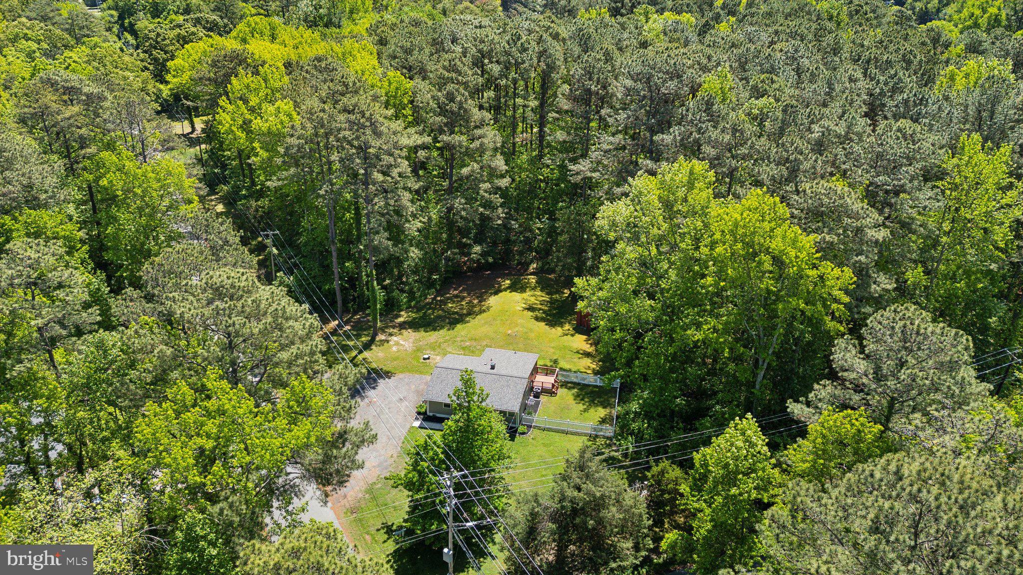 GOLDEN BEACH - Residential