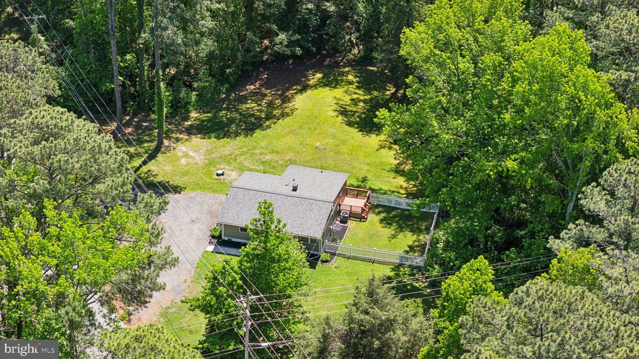 GOLDEN BEACH - Residential