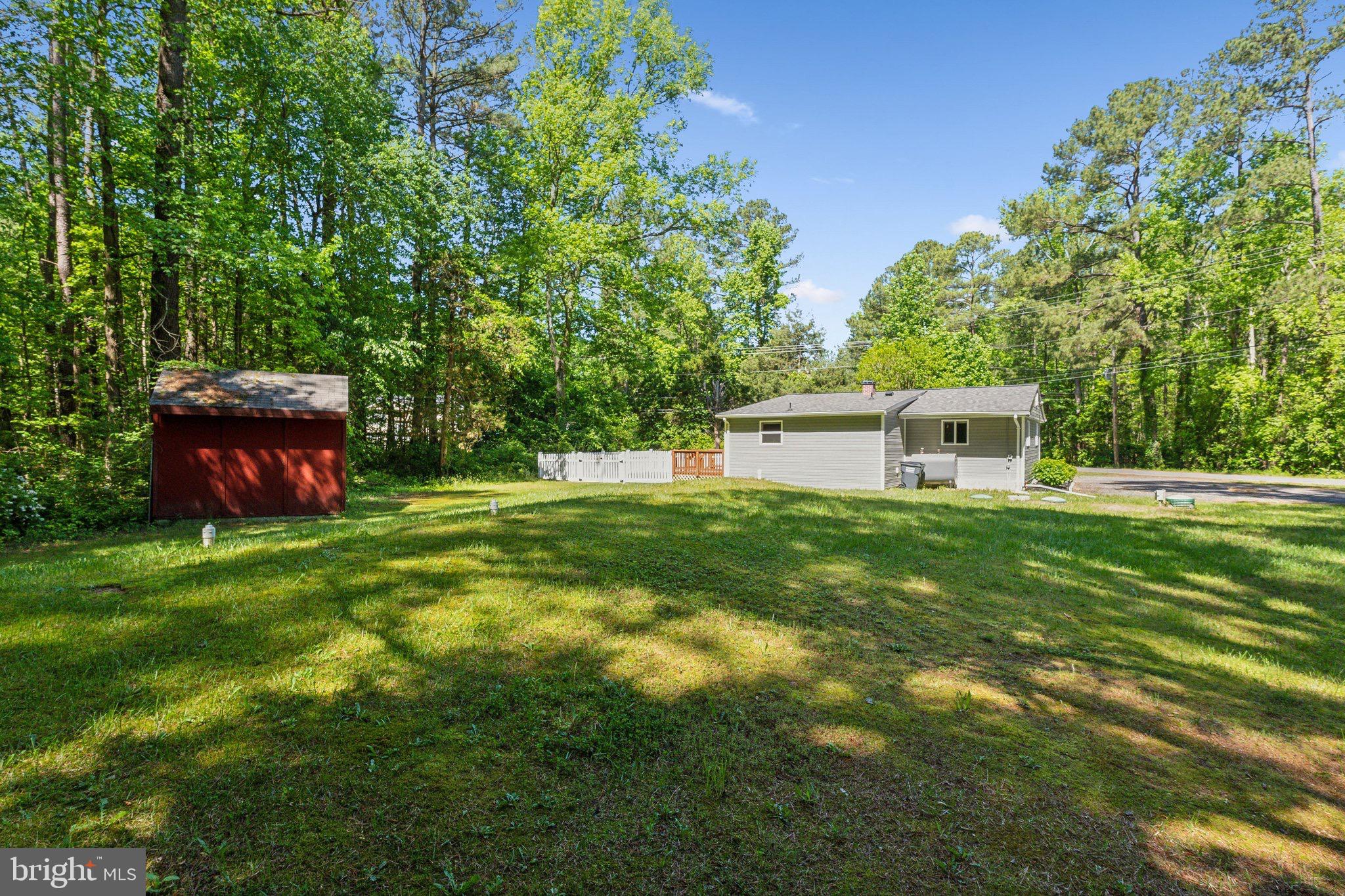 GOLDEN BEACH - Residential