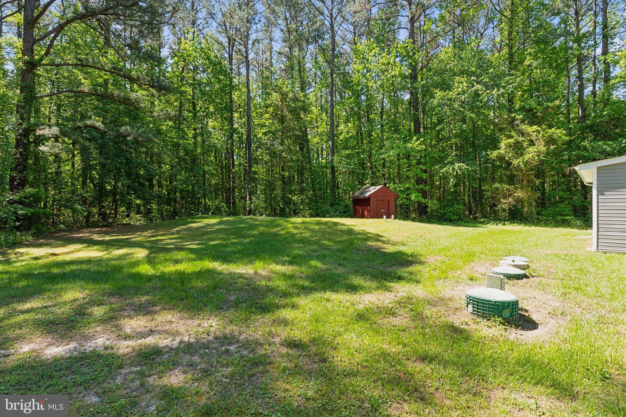 GOLDEN BEACH - Residential