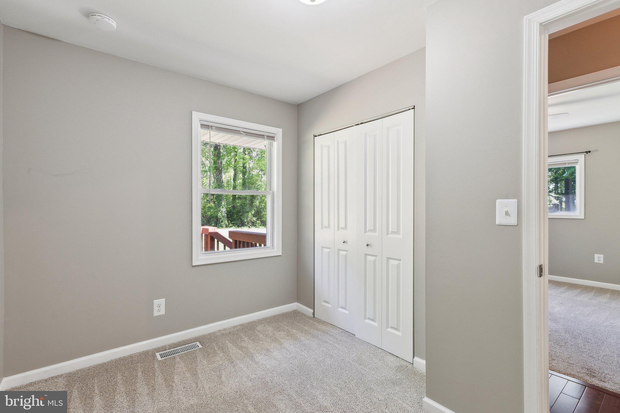 GOLDEN BEACH - Residential