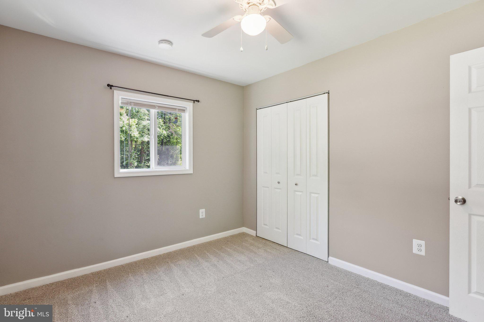 GOLDEN BEACH - Residential