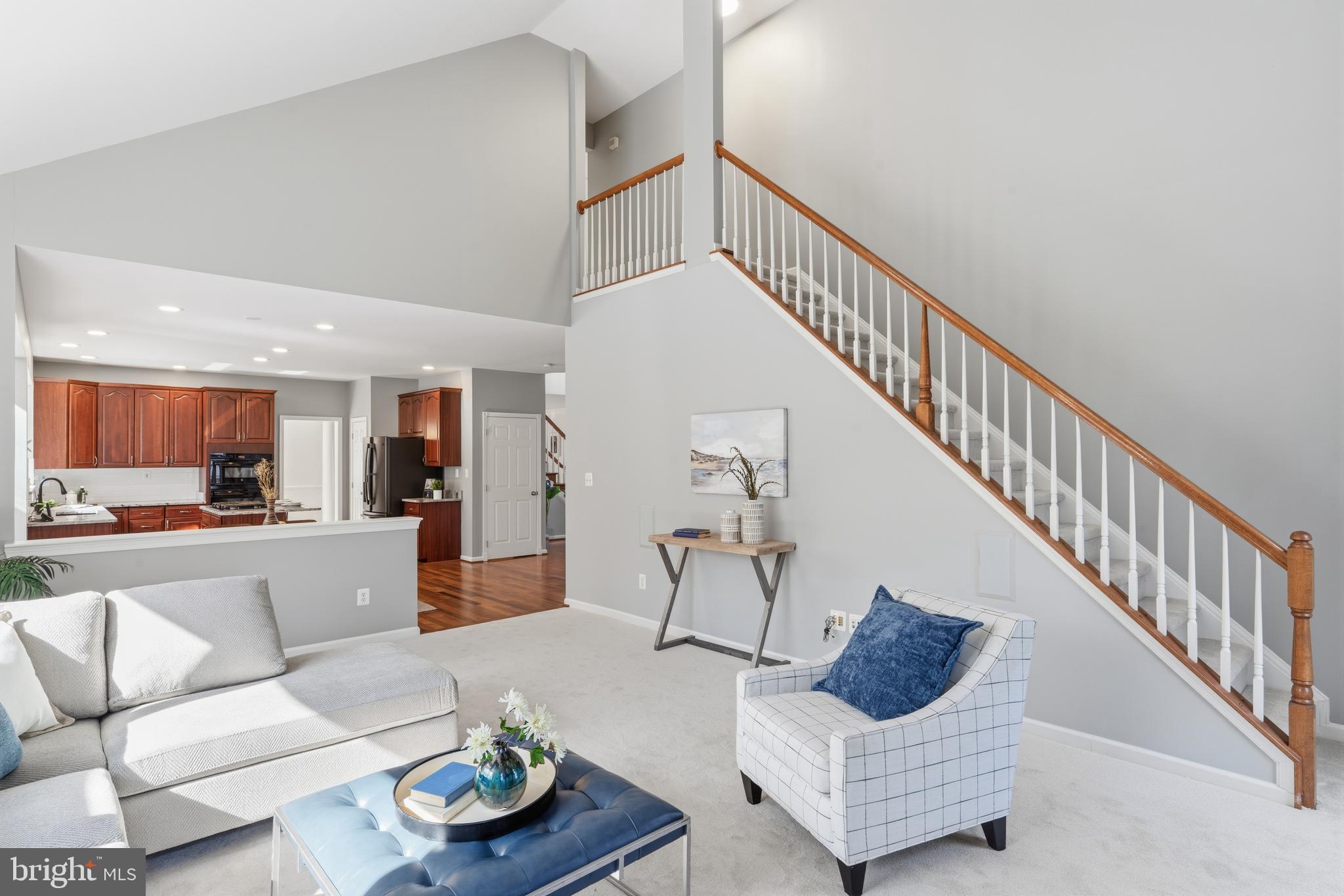 OAKTON  WOODS - Residential