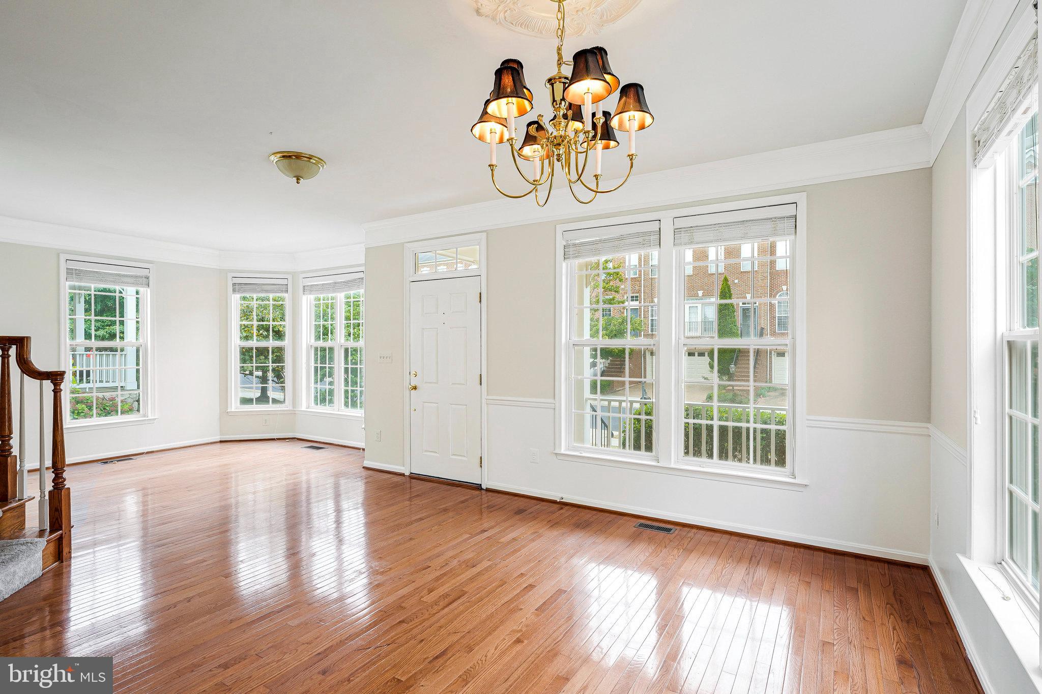 BROADLANDS SOUTH - Residential