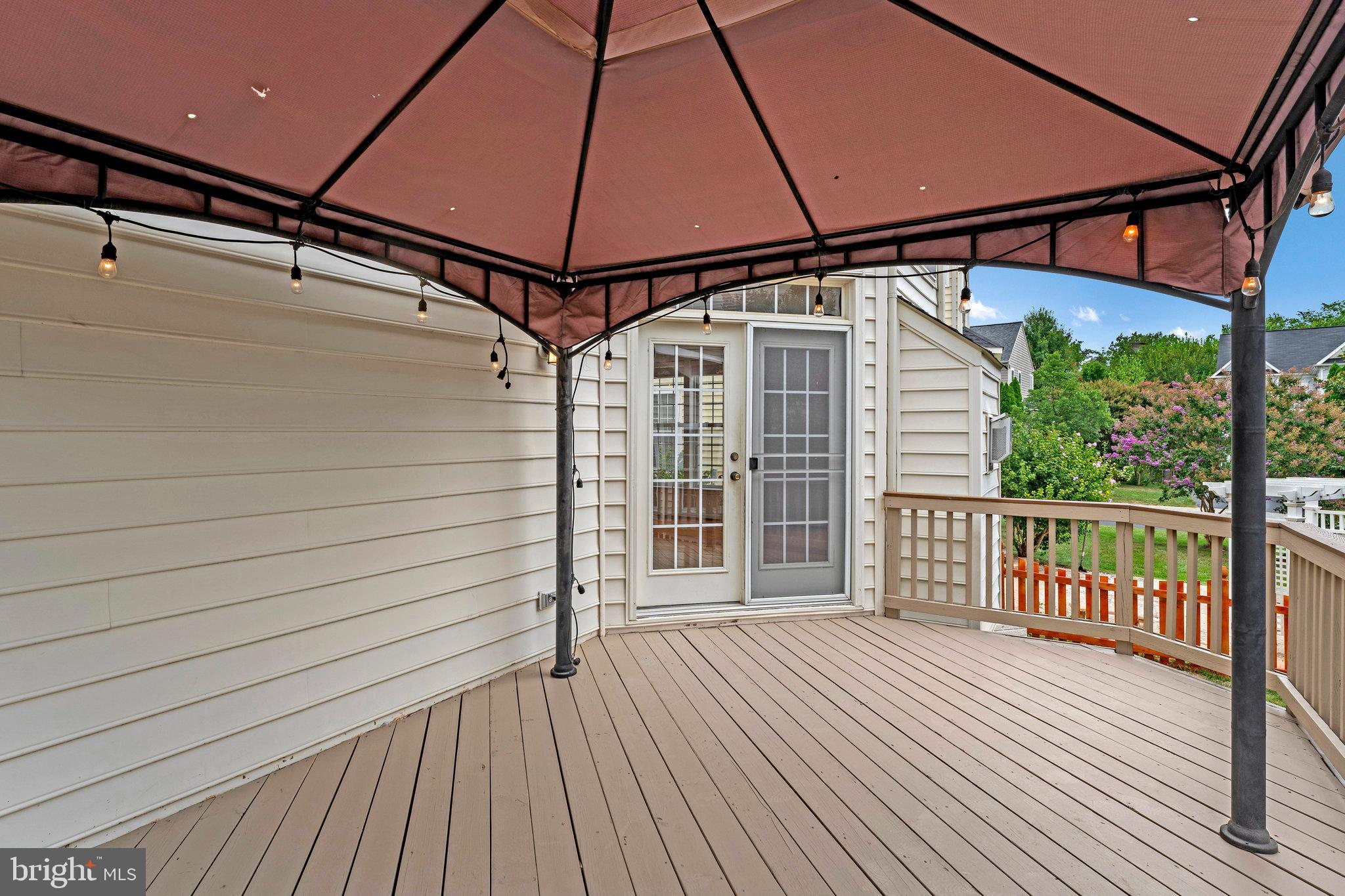 BROADLANDS SOUTH - Residential