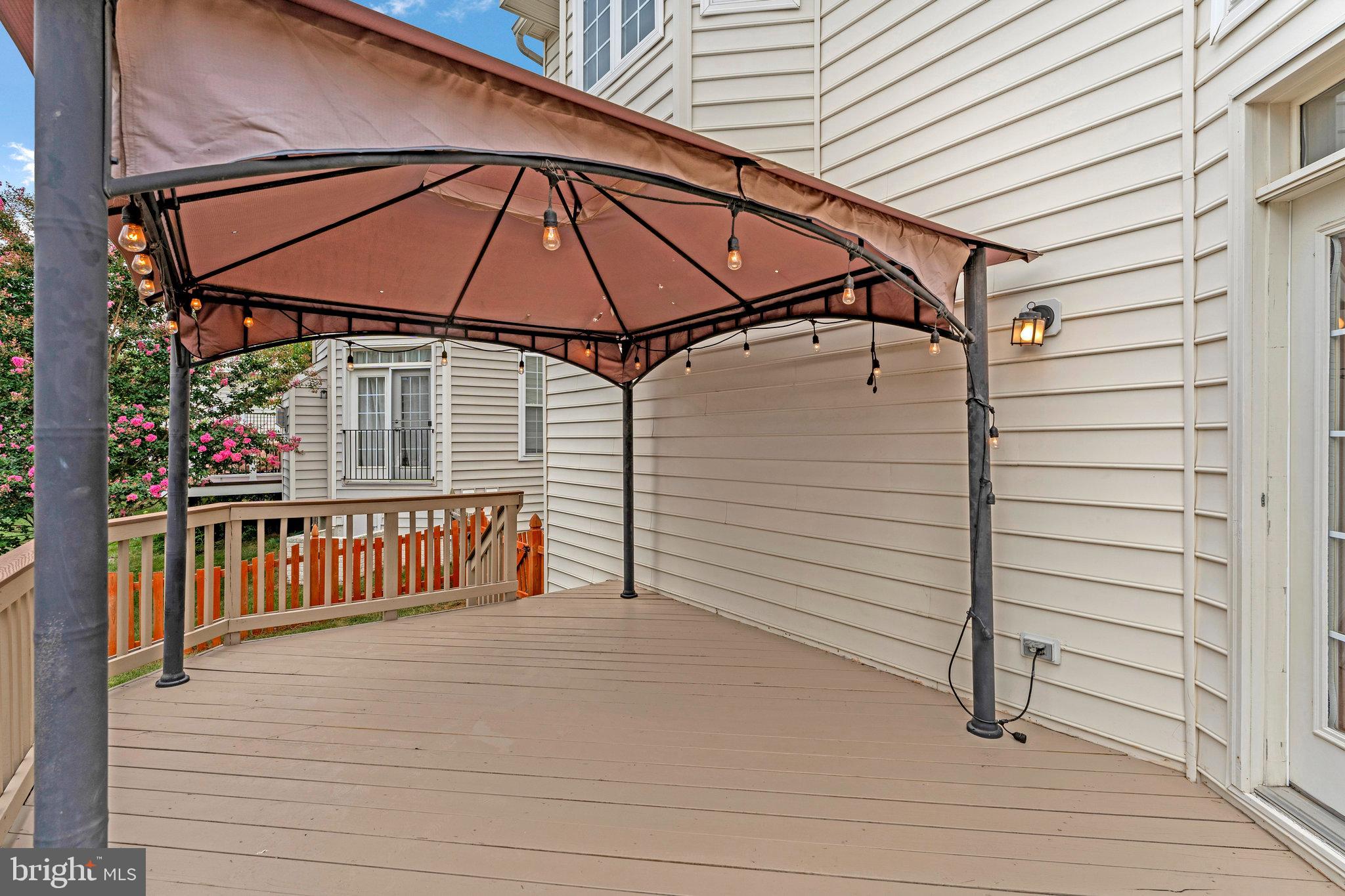 BROADLANDS SOUTH - Residential