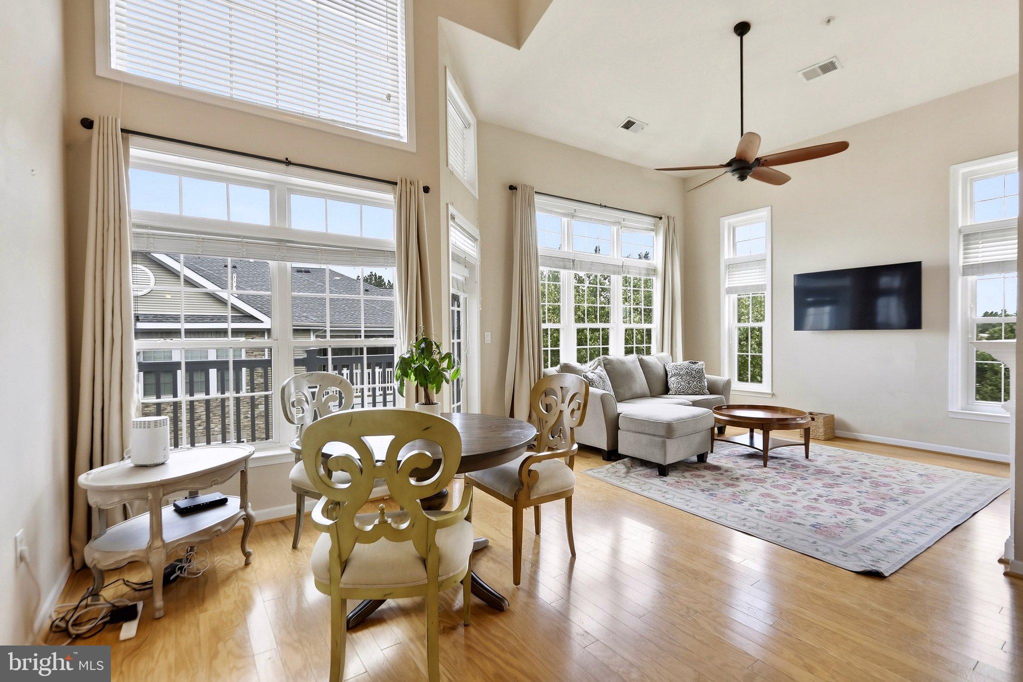 501 SUNSET VIEW TERRACE SE 406