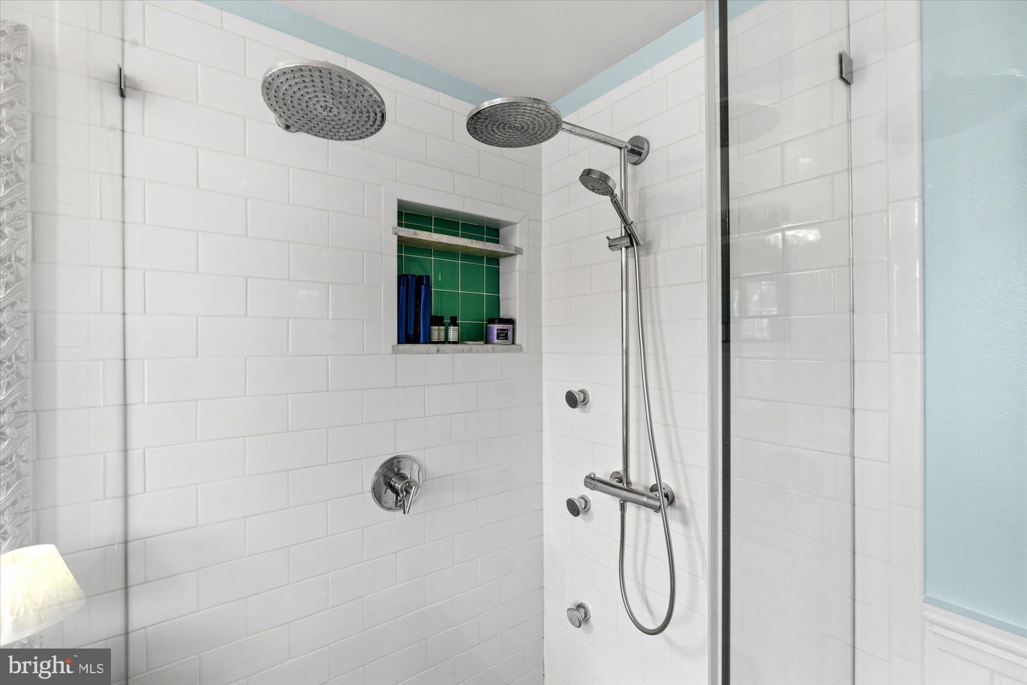 CAMERON STATION - Residential