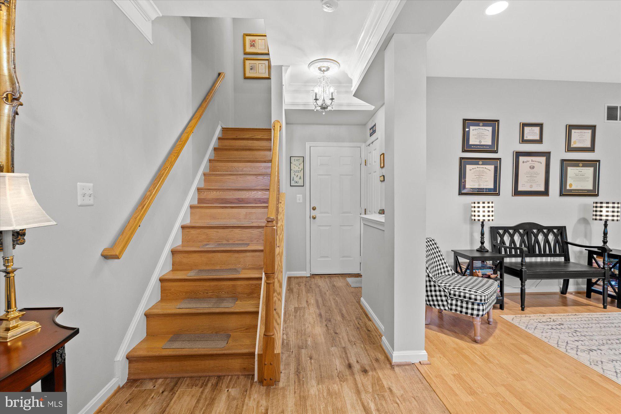 CAMERON STATION - Residential