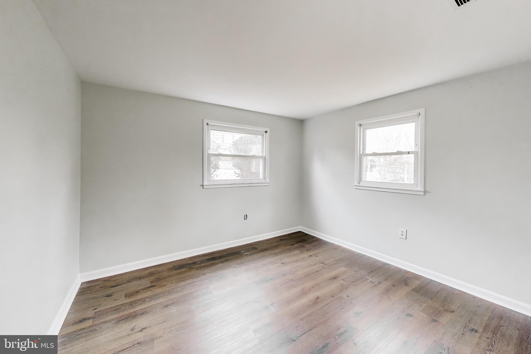 DALE CITY - Residential