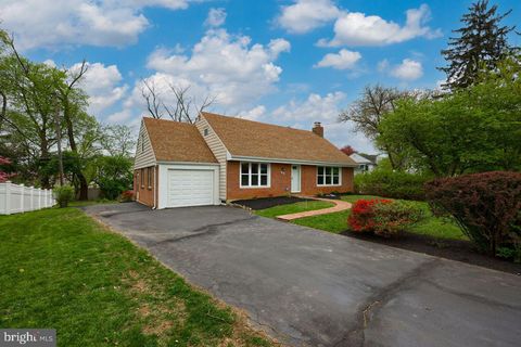 Photo of 49 GLEN MOORE CIR, LANCASTER, PA 17601 (MLS # PALA2033224)