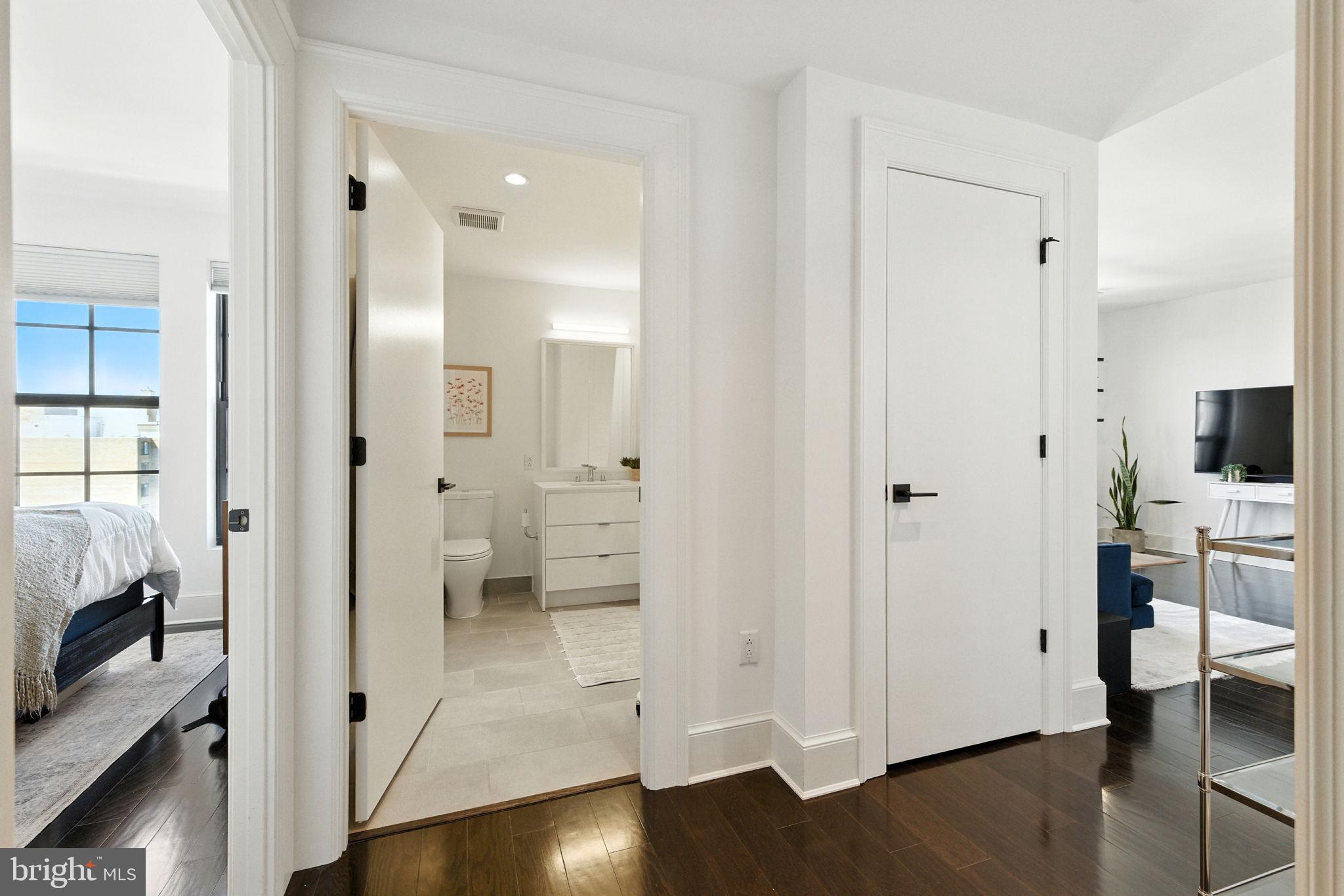 1011 M STREET NW 901