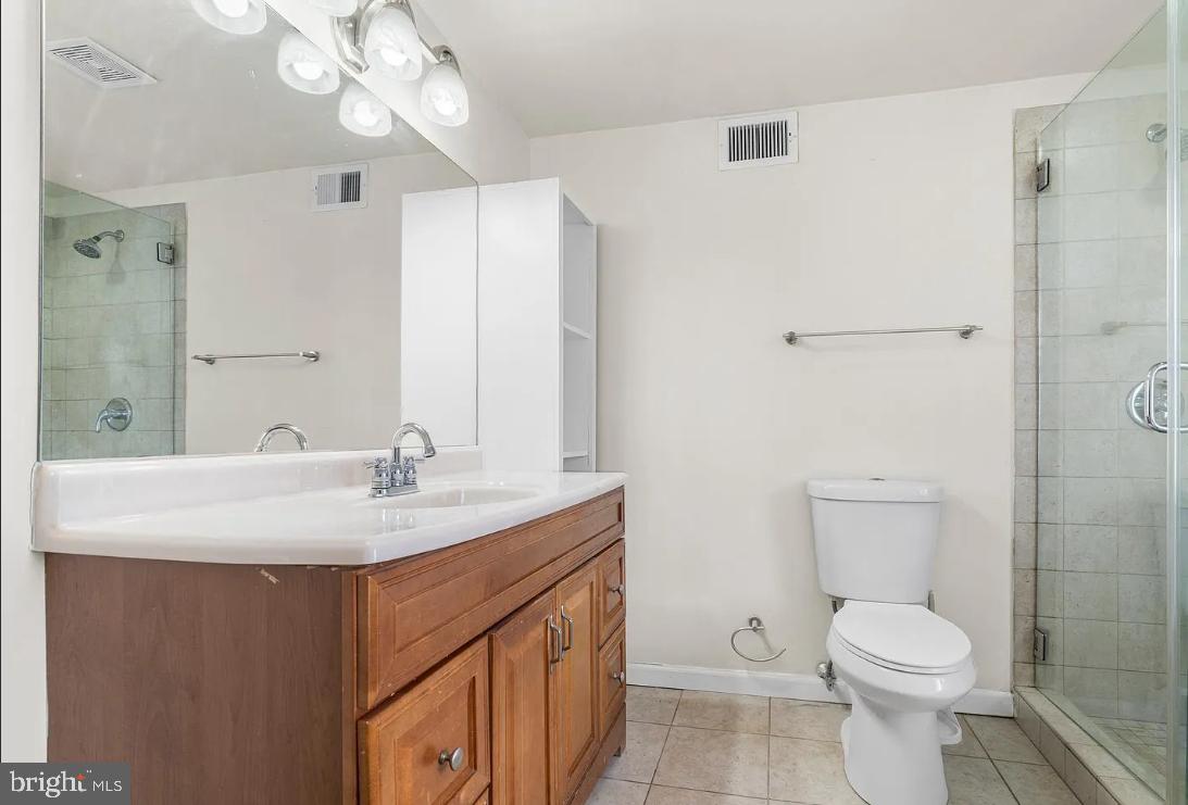 UPTON - Residential Lease