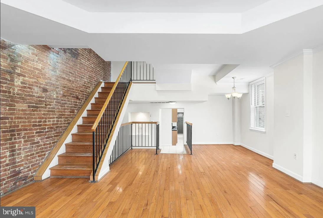 UPTON - Residential Lease