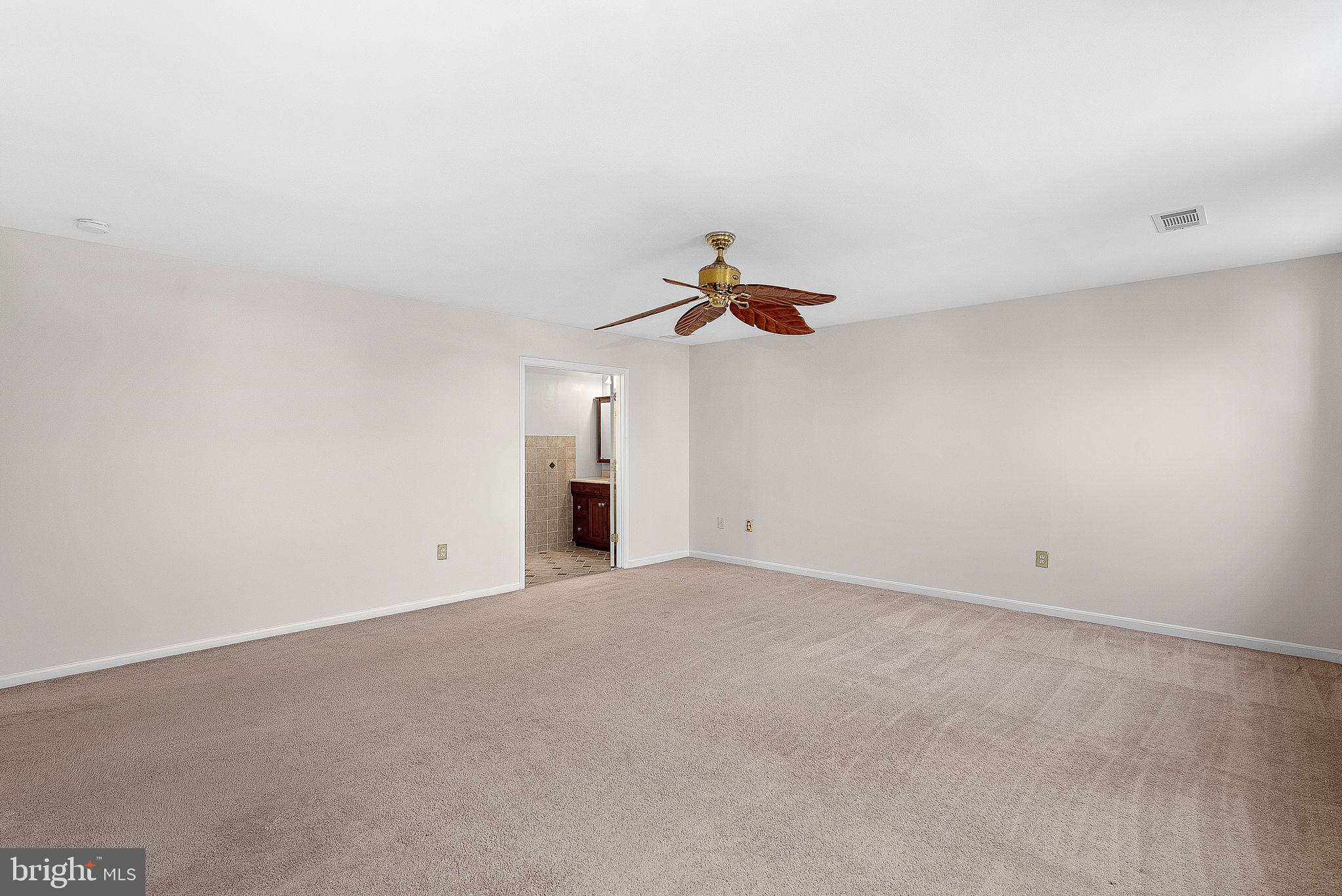 OLD WATERFORD KNOLL - Residential