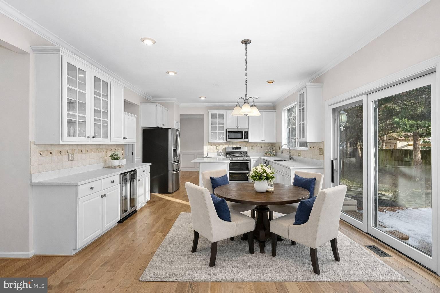 OLD WATERFORD KNOLL - Residential