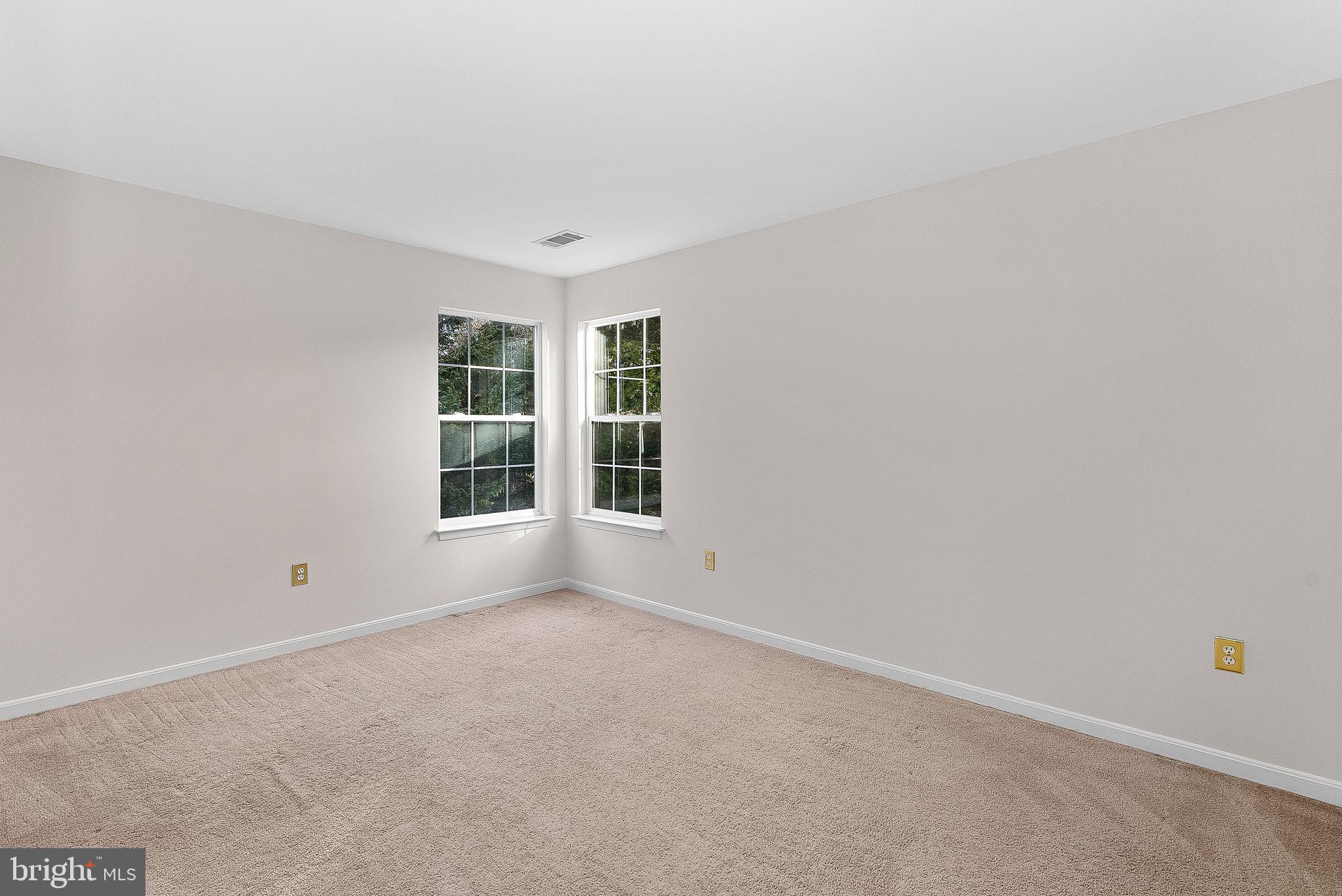 OLD WATERFORD KNOLL - Residential