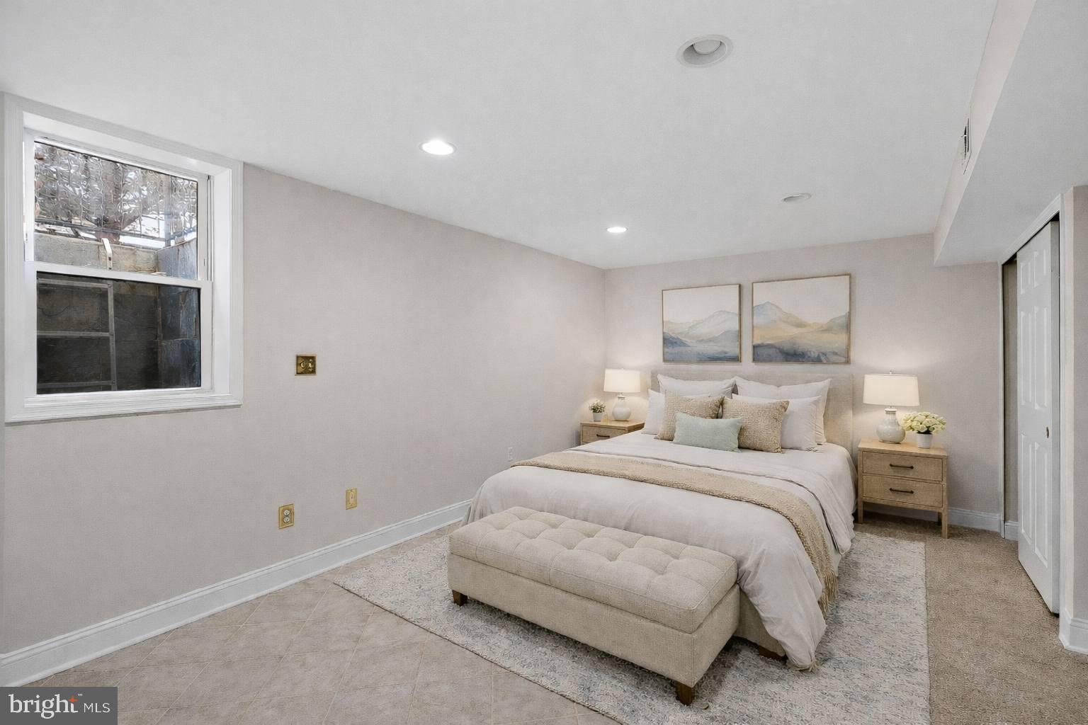 OLD WATERFORD KNOLL - Residential