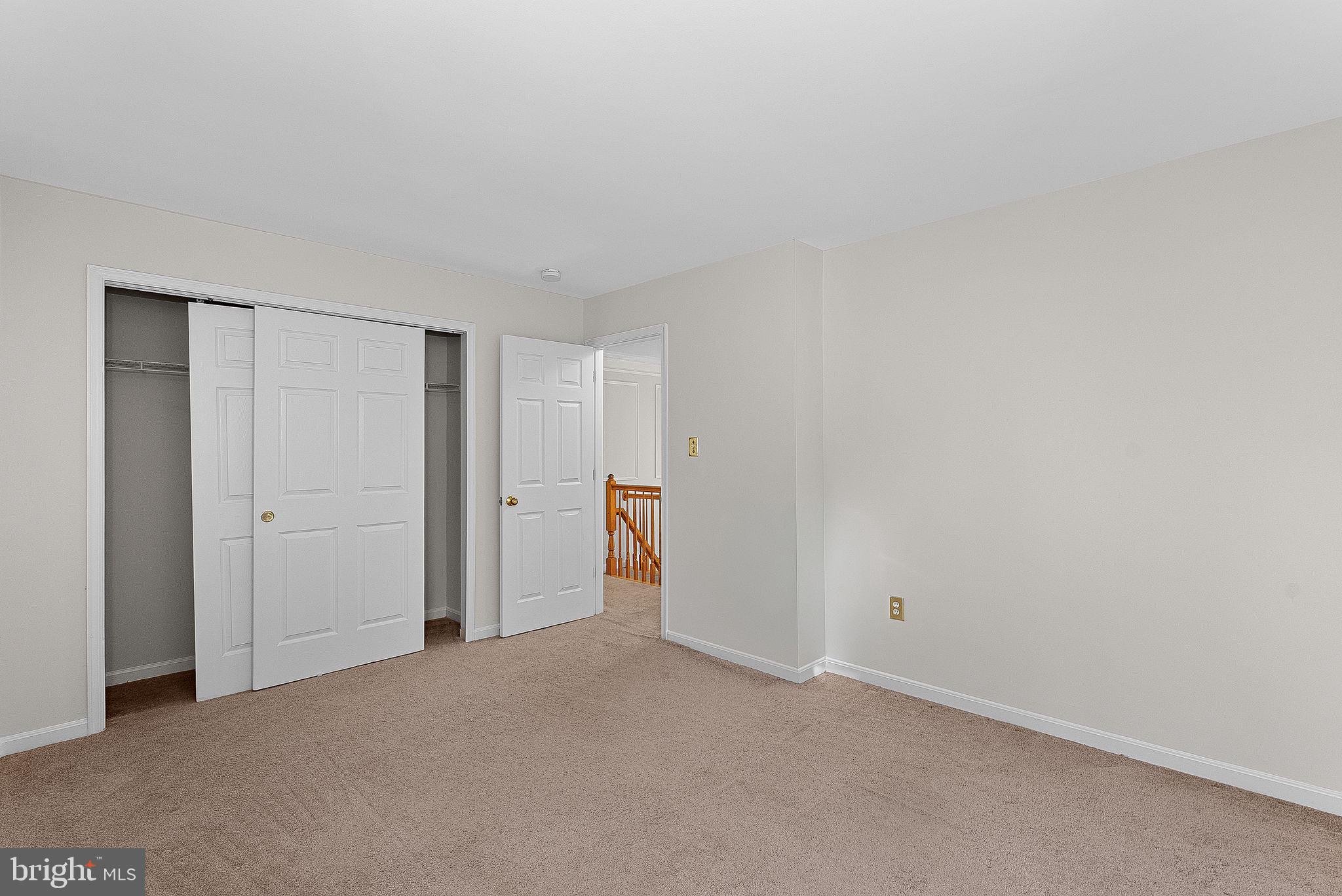 OLD WATERFORD KNOLL - Residential