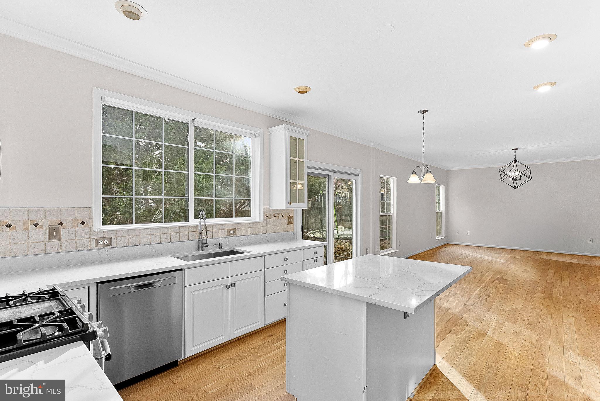 OLD WATERFORD KNOLL - Residential