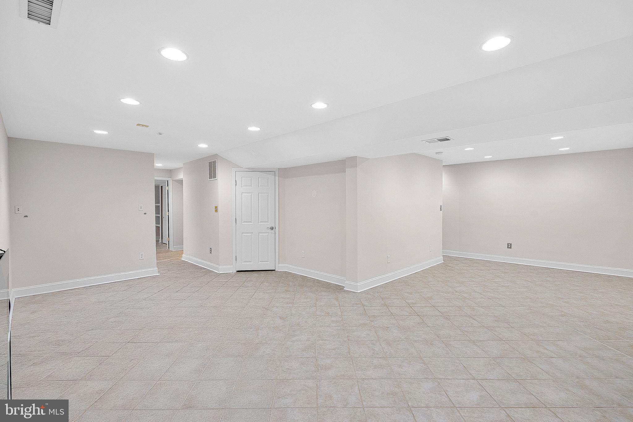 OLD WATERFORD KNOLL - Residential