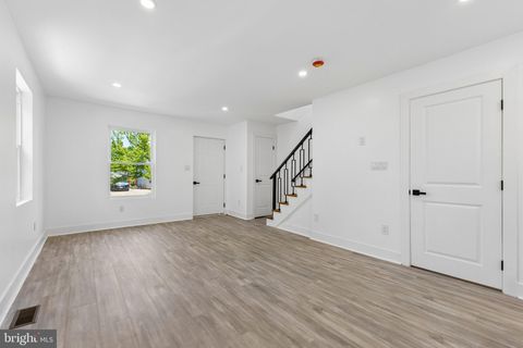 Tiny photo for 4627 H Street SE, WASHINGTON, DC 20019 (MLS # DCDC2259574)