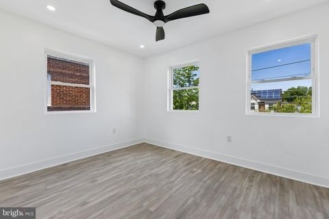 Tiny photo for 4627 H Street SE, WASHINGTON, DC 20019 (MLS # DCDC2259574)