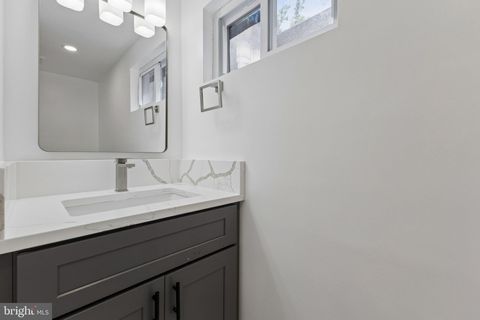 Tiny photo for 4627 H Street SE, WASHINGTON, DC 20019 (MLS # DCDC2259574)