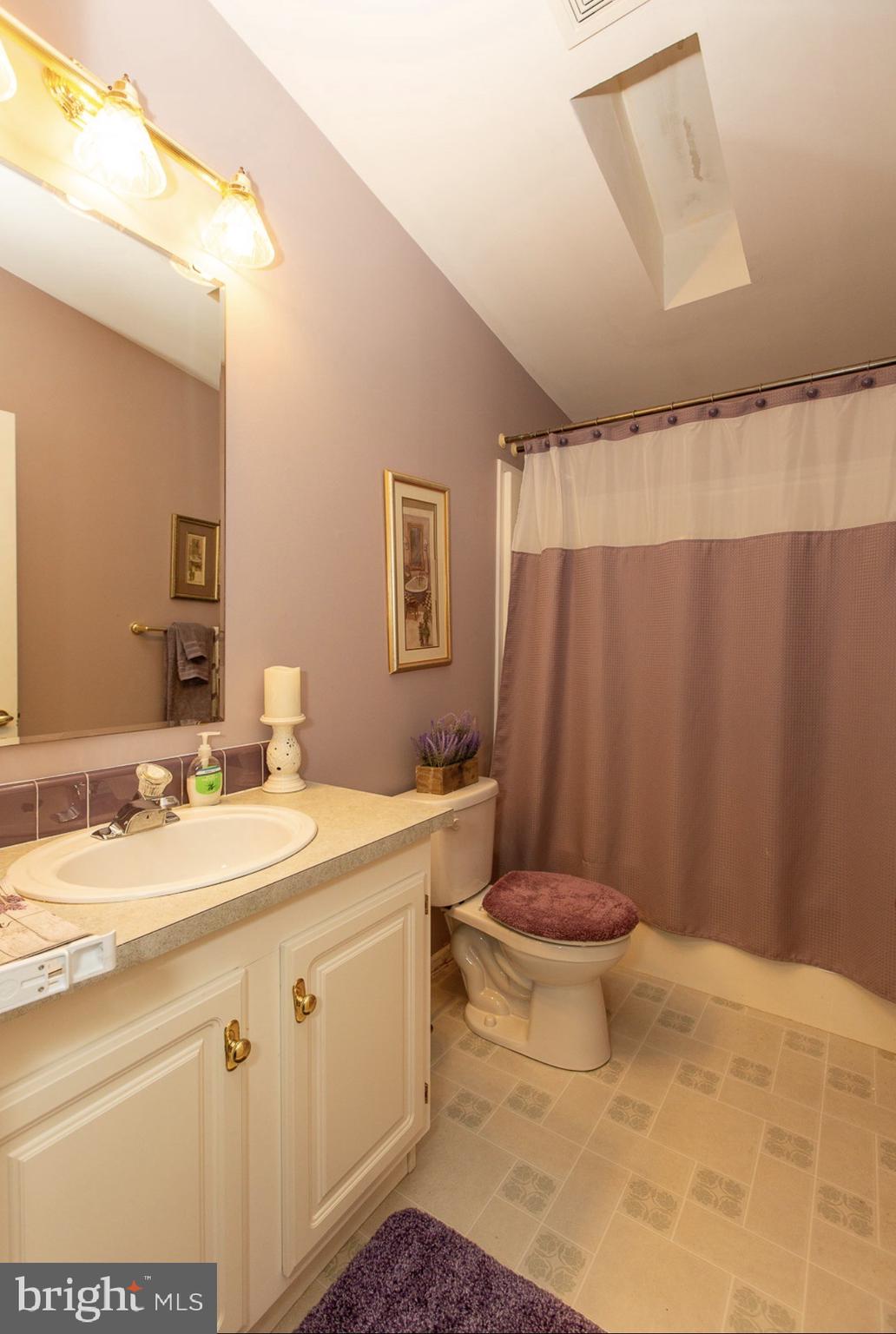 WILLOW RUN - Residential