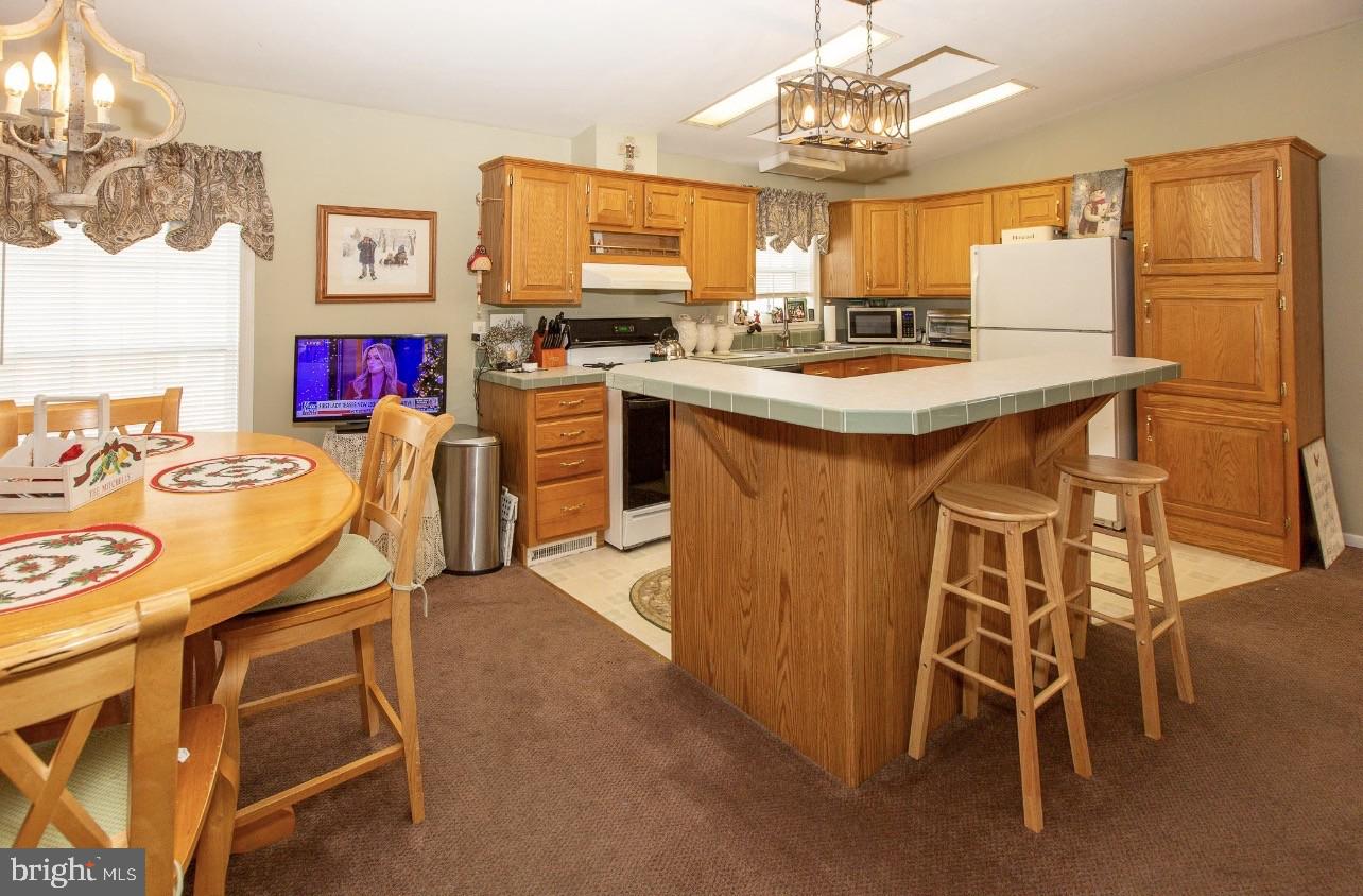 WILLOW RUN - Residential