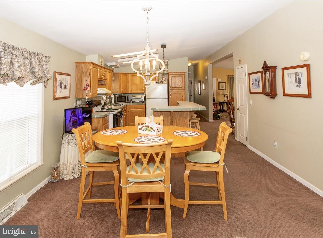 WILLOW RUN - Residential