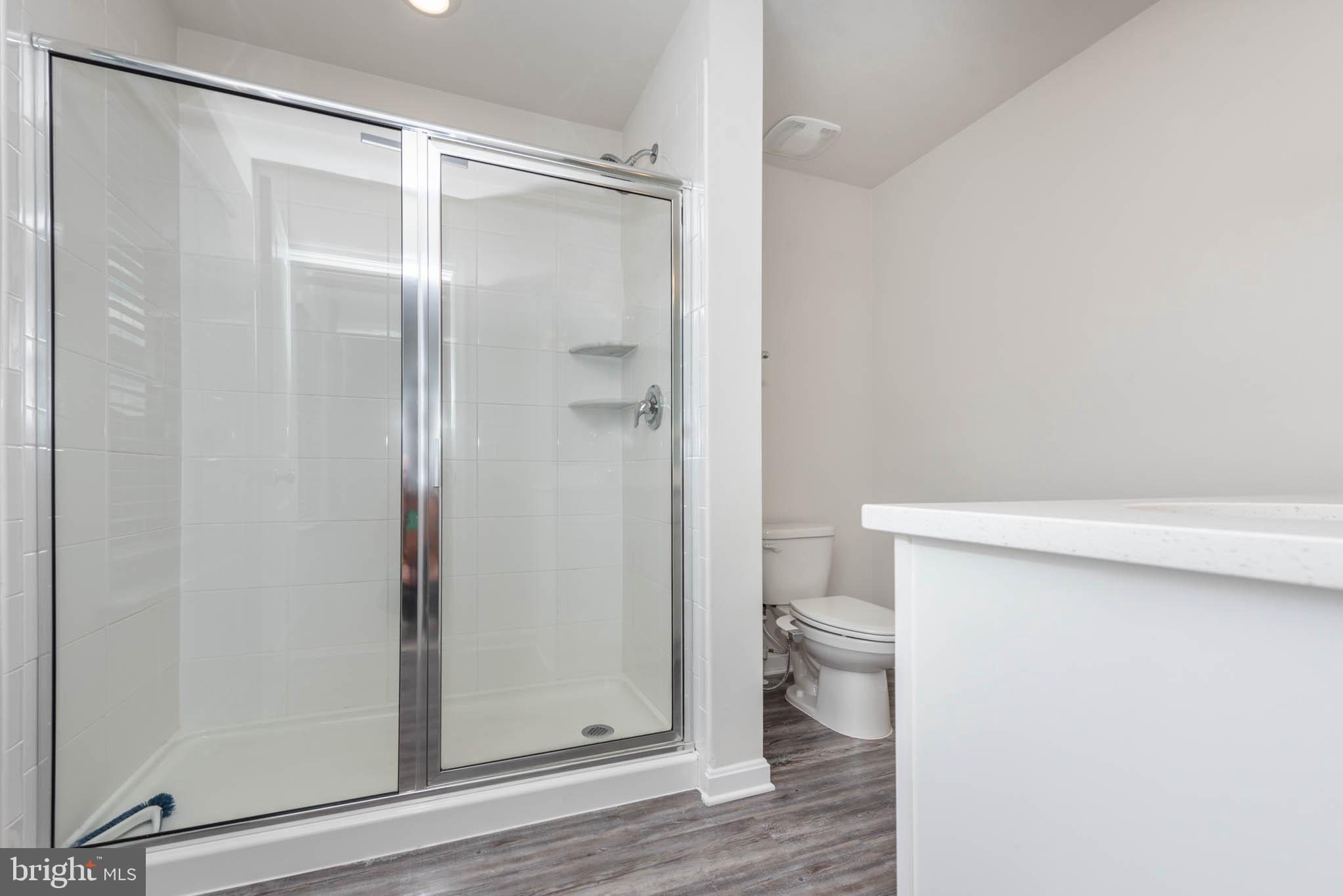 MEDFIELD - Residential