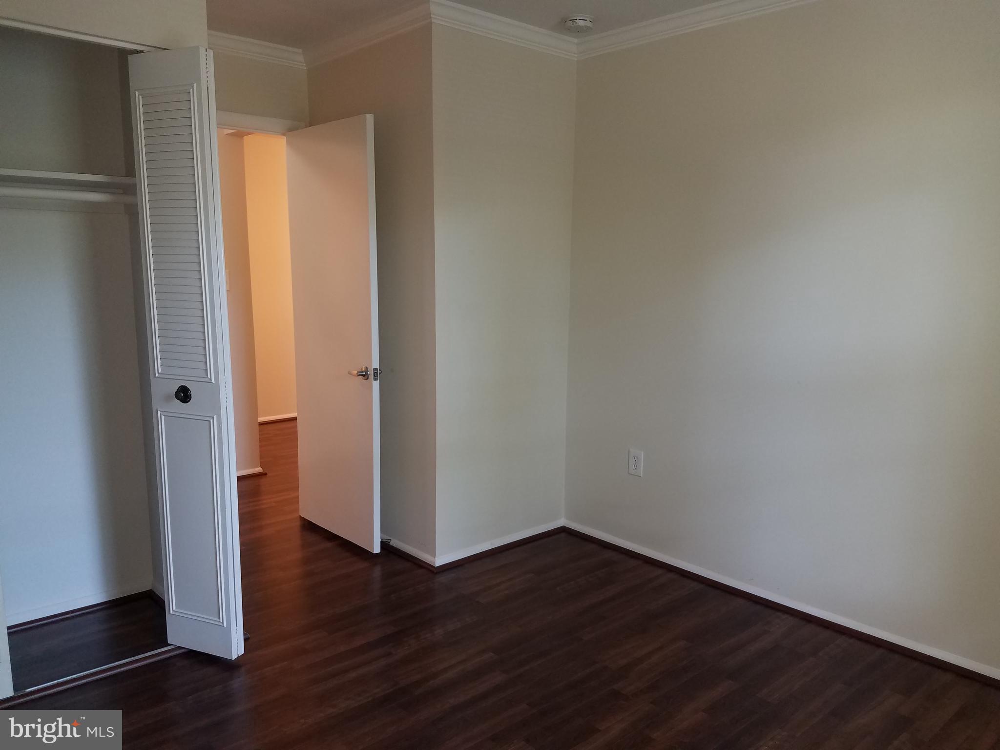 WOODBURN VILLAGE - Residential Lease