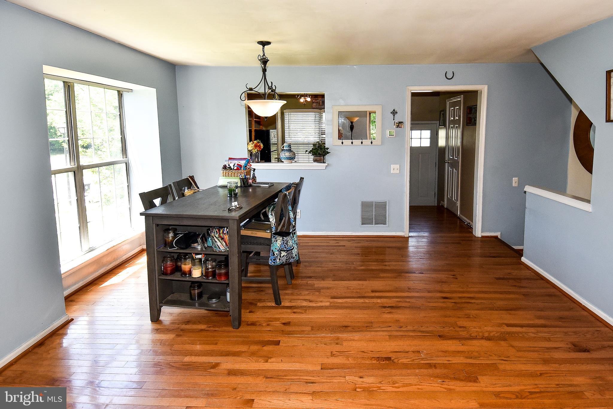 EXETER - Residential