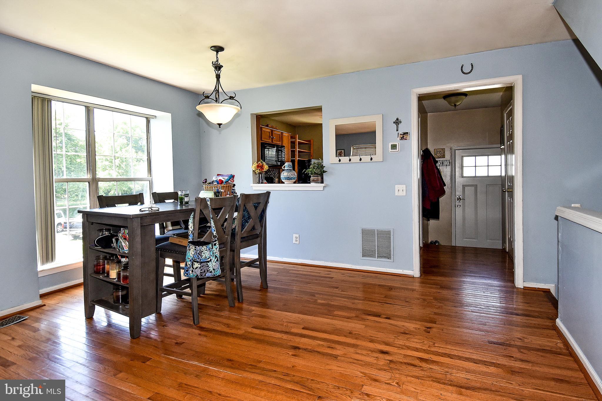 EXETER - Residential