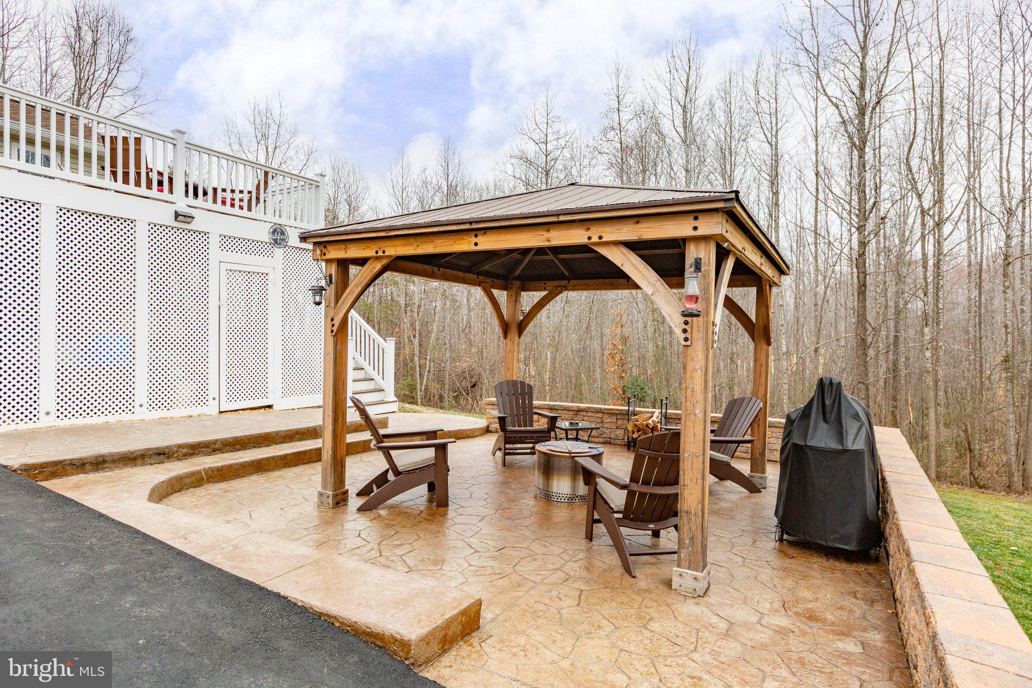 STONY HILL ESTATES - Residential