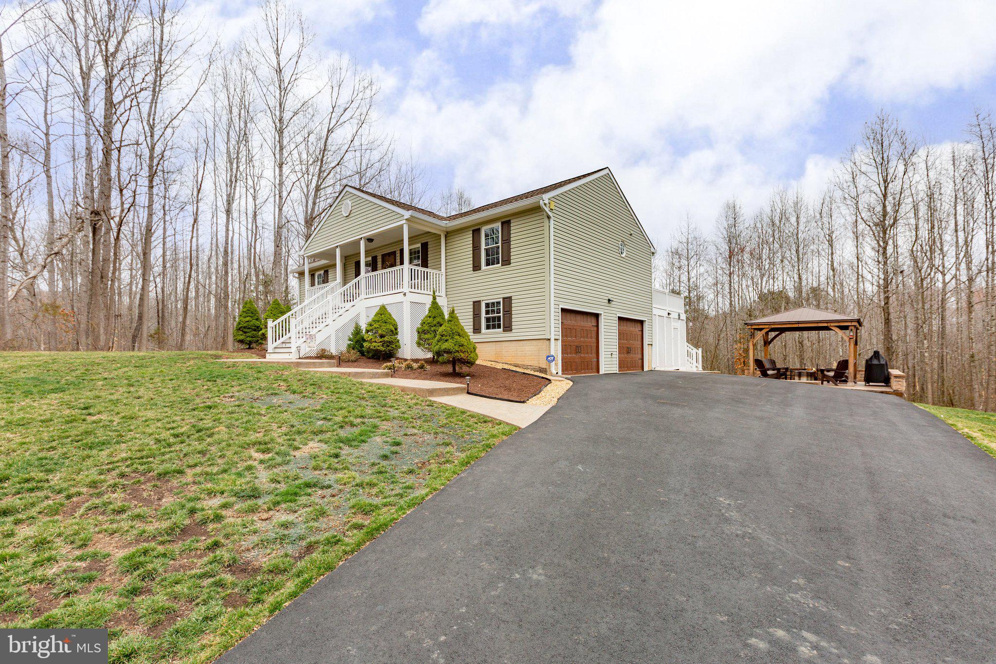 STONY HILL ESTATES - Residential