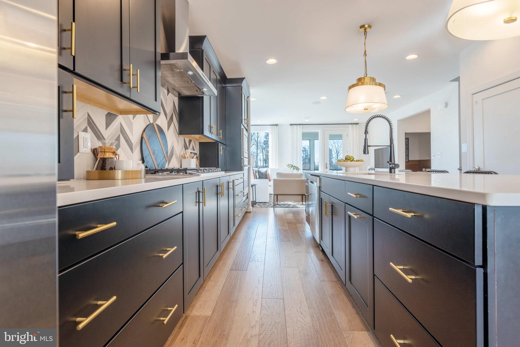 669 ANGELFISH WAY