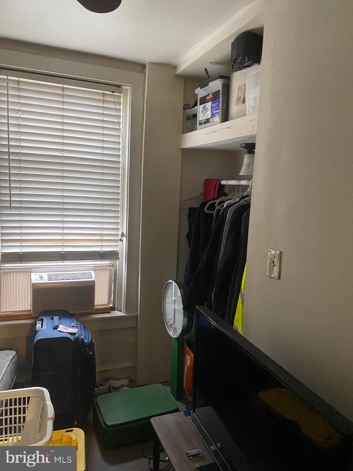 FELTONVILLE - Residential Income