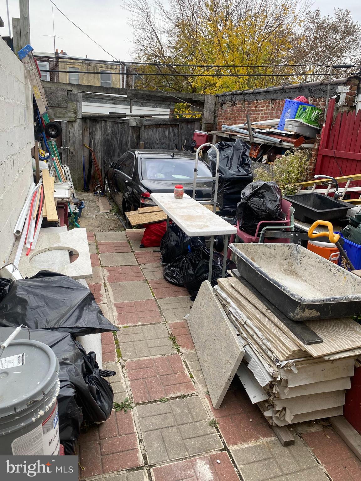 FELTONVILLE - Residential Income