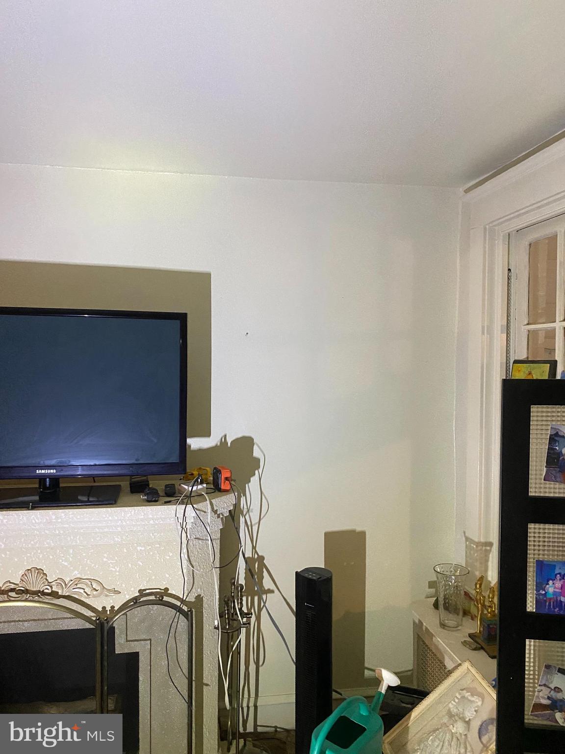 FELTONVILLE - Residential Income