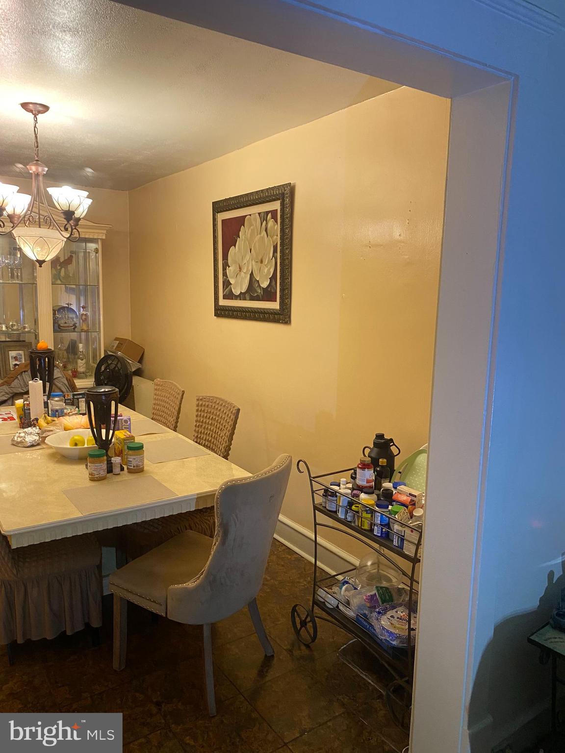 FELTONVILLE - Residential Income